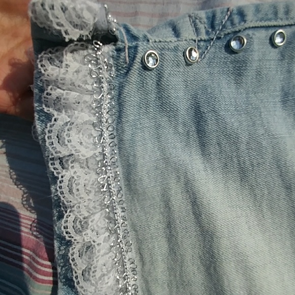 🎈SALE💸💰Crystal Studded Lace Jean Shorty Shorts - Picture 8 of 8